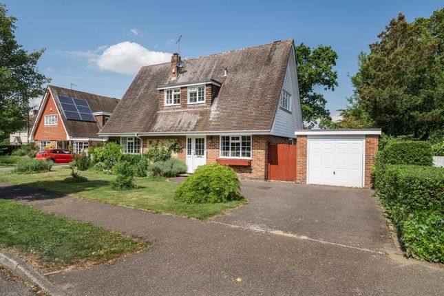 Fox Court, Storrington, RH20 3 bed detached house for sale