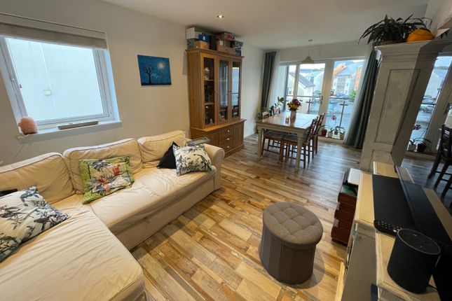 2 bed flat