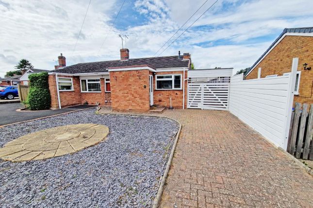 2 bedroom semi-detached bungalow for sale