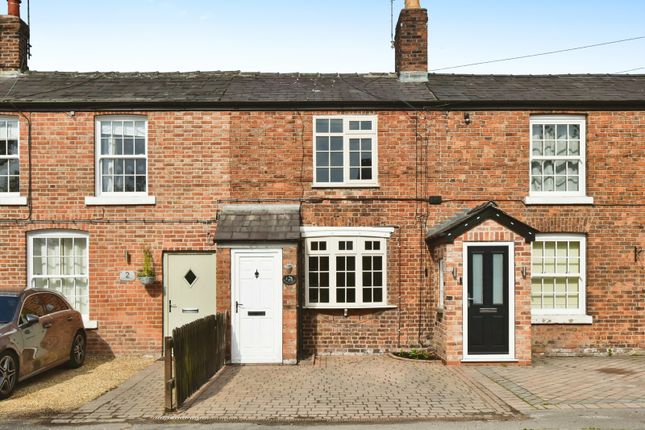 2 bedroom cottage for sale