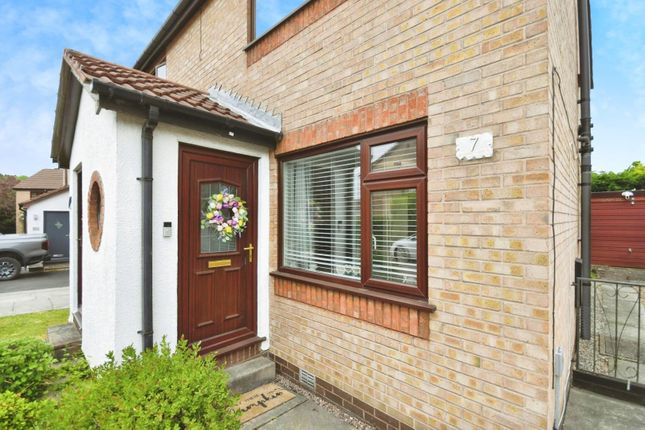 Penmore Gardens, Hasland... 2 bed semi