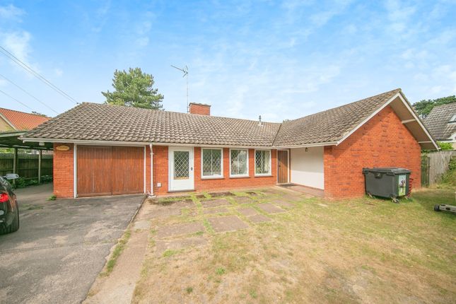 4 bedroom detached bungalow for sale