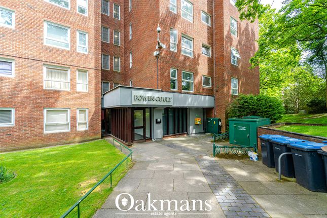 Wake Green Park, Birmingham B13 2 bed flat for sale