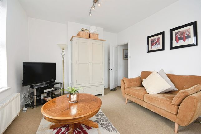 1 bed maisonette