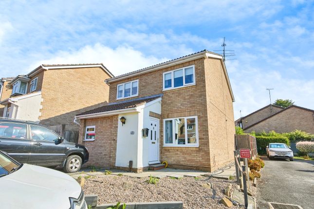 4 bed detached house