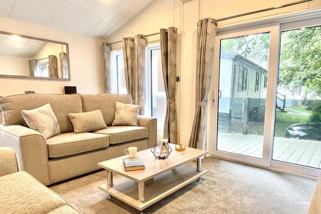 Sandhills Holiday Park 2 bed park home for sale