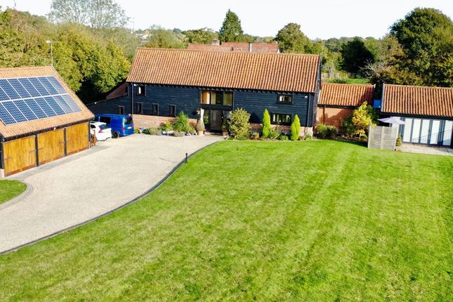 Combs Lane, Stowmarket IP14 5 bed barn conversion for sale