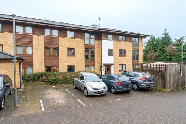 Coral Park, Maidstone, ME14 2 bed flat for sale