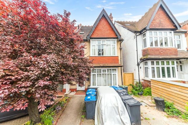 Blenheim Park Road, SOUTH CROYDON... 1 bed apartment for sale