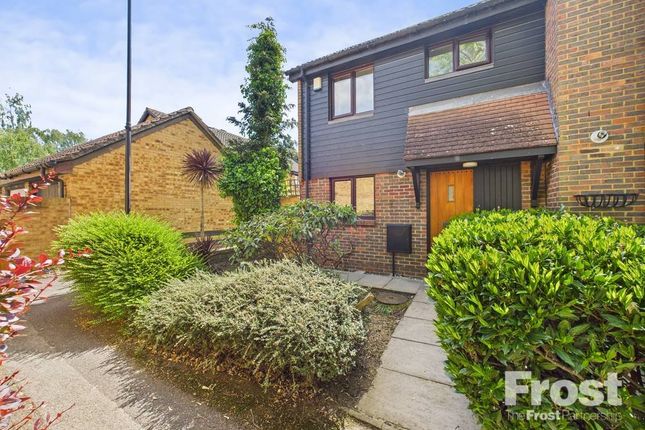 Tanglewood Way, Feltham, Middlesex, TW13 3 bed end of terrace house for sale