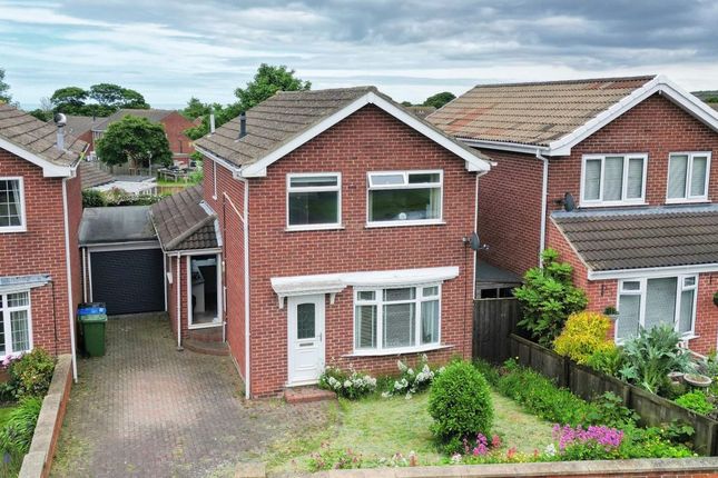 40 Eskdale Road, Whitby 3 bed detached house for sale