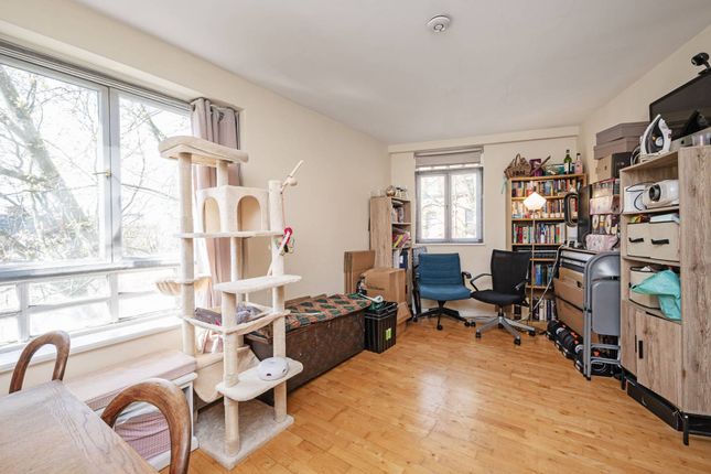 Rosebery Court, Clerkenwell, London... 2 bed flat for sale
