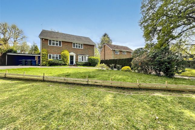 Wood Road, Surrey GU26 5 bed detached house for sale