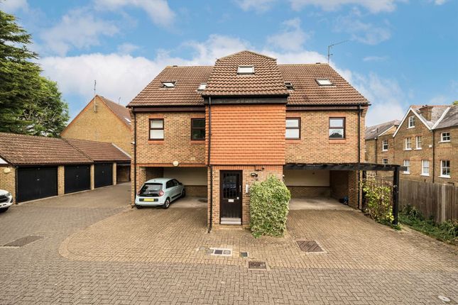 Pursewardens Close, London W13 1 bed flat for sale