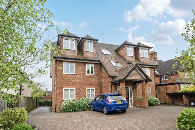 Kingsend, Ruislip 2 bed apartment for sale