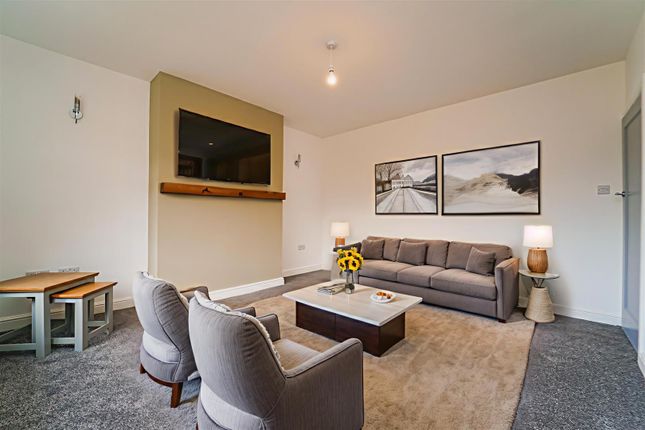 2 bedroom semi-detached bungalow for sale
