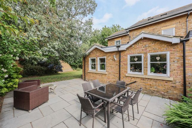 4 bedroom semi-detached house for sale