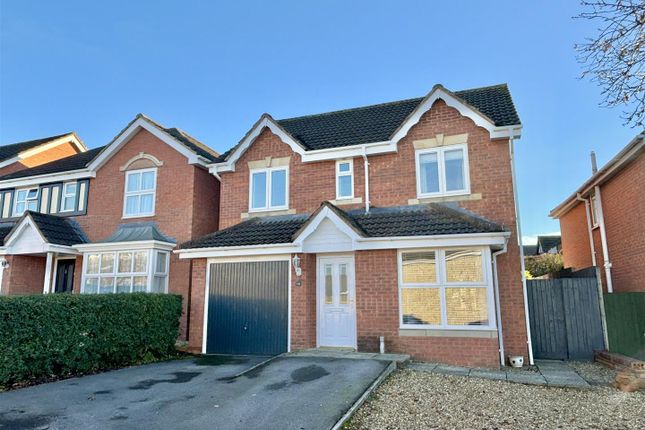 4 bed detached house