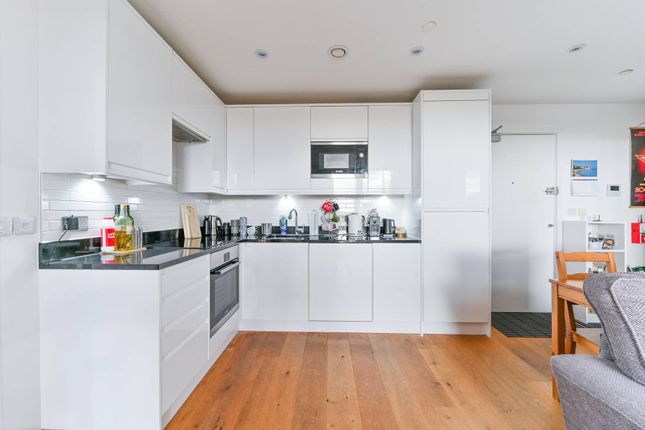 2 bed flat