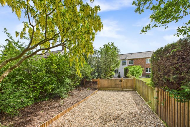 Risborough Road, Kingsey, Aylesbury... 3 bed semi