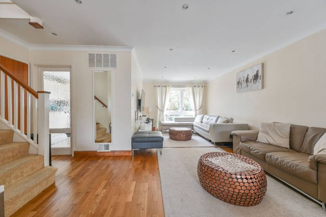 4 bedroom terraced house for sale