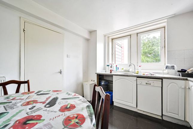 2 bed flat