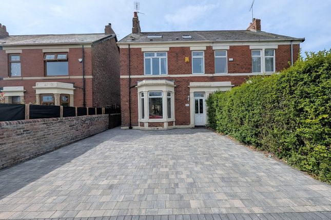 5 bedroom semi-detached house for sale