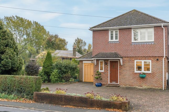 Pilgrims Way West, Sevenoaks TN14 3 bed link detached house for sale