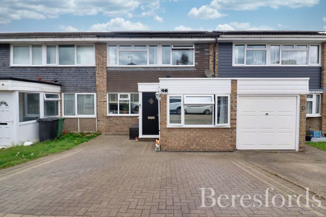 Vernon Way, Braintree, CM7 3 bed terraced house for sale