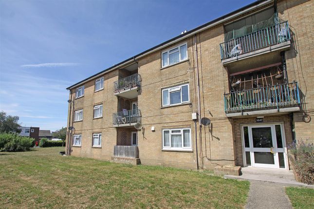 Wimborne Road, Bournemouth 2 bed flat for sale