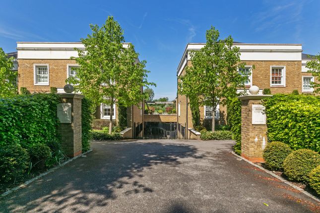 3 bedroom apartment for sale