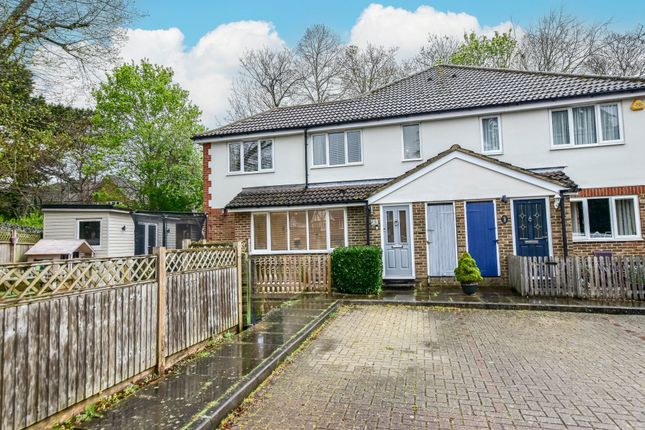 Magnolia Avenue, Abbots Langley, WD5 2 bed terraced house for sale