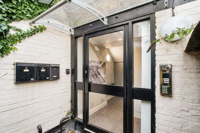 1 bedroom flat for sale