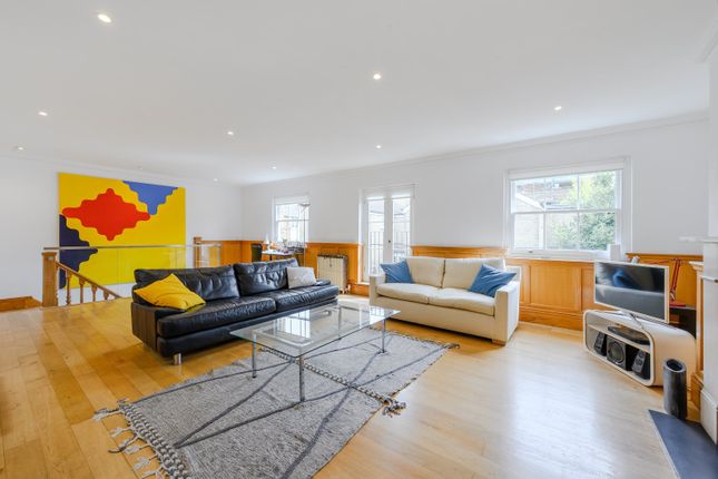Camden Mews, London 4 bed mews for sale
