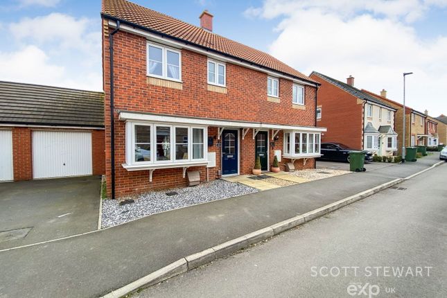 Violet Avenue, Peterborough PE7 3 bed semi