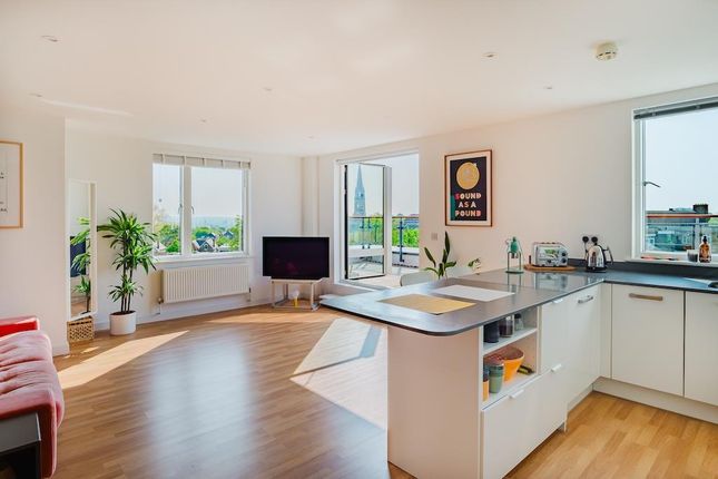 2 bed flat