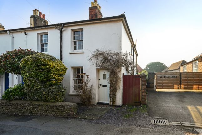 2 bedroom end of terrace house for sale