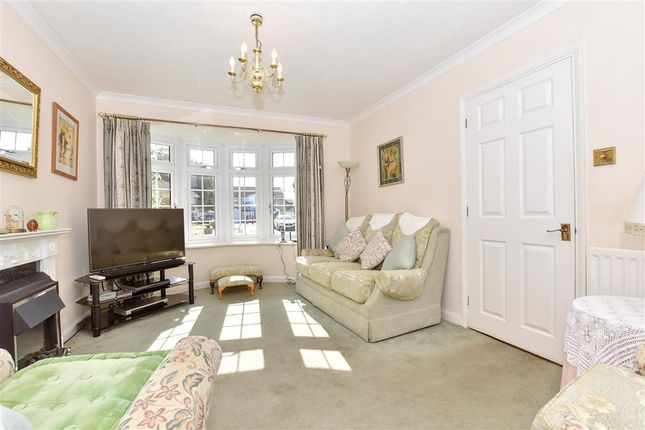 3 bed semi-detached house