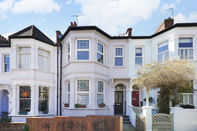Rathcoole Avenue, Crouch End, N8 2 bed flat for sale