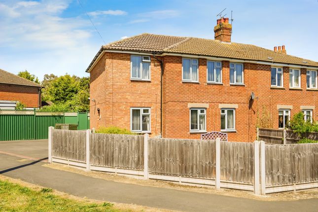 3 bed semi-detached house