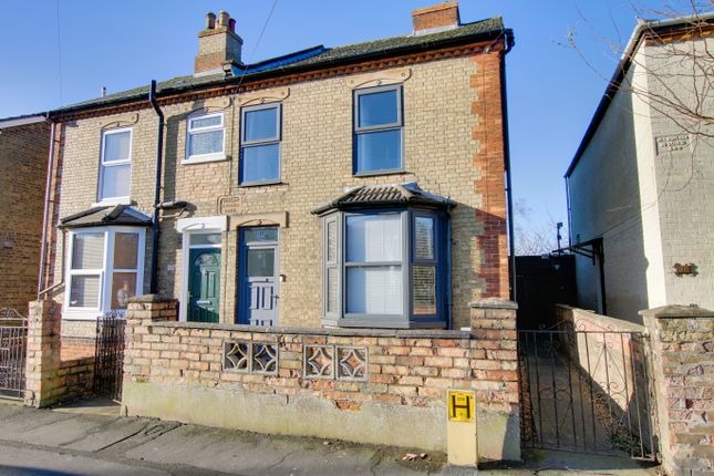 3 bed semi-detached house