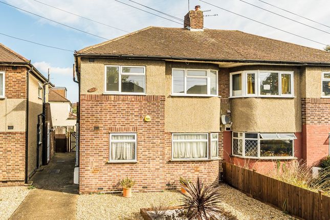 Redfern Avenue, Whitton TW4 2 bed maisonette for sale