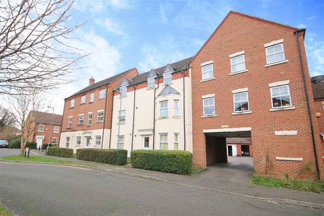 Parsons Road, Langley 2 bed apartment for sale