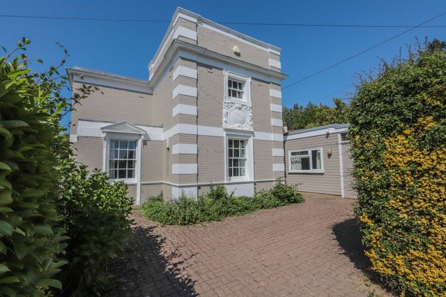 Available With No Onward Chain In... 4 bed detached house for sale