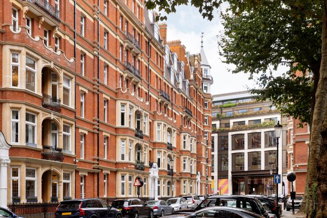 Iverna Court, London, W8 5 bed flat for sale