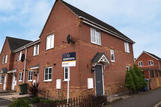 Oak Avenue, Goole 3 bed end of terrace house for sale
