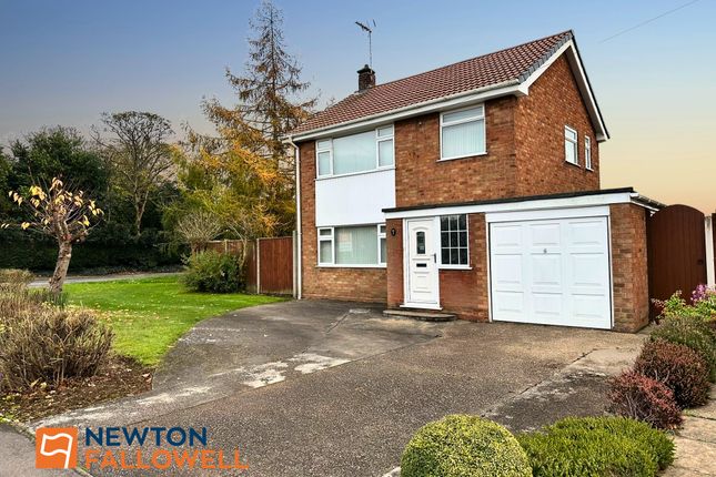 Hardwick Drive, Ollerton, NG22 3 bed detached house for sale