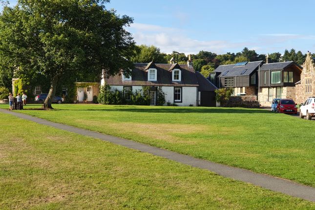 3 bedroom cottage for sale