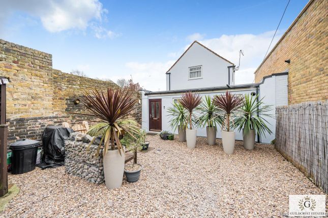 Victoria Road, Ramsgate 3 bed detached house for sale