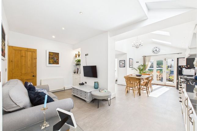 Wadebridge, Cornwall 3 bed terraced house for sale
